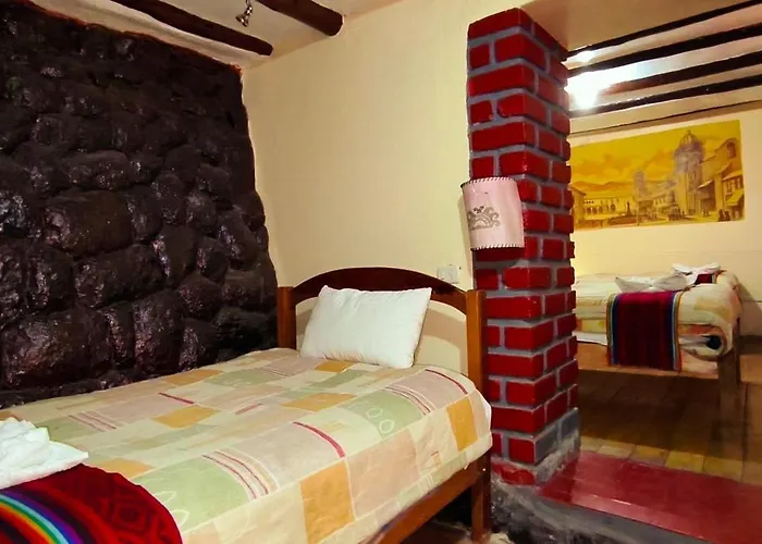 Hotel Plaza Amankay *